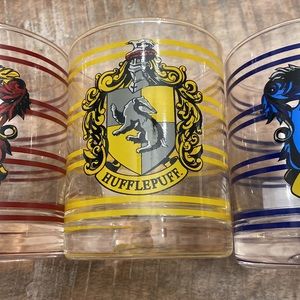 Pottery Barn - Harry Potter Crest Glass Tumblers - out of box